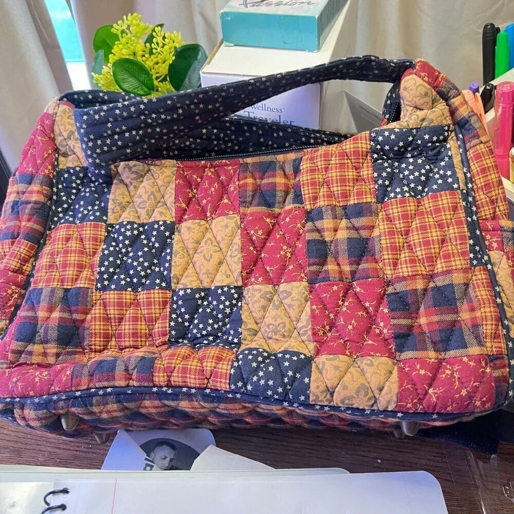 Mona B Handbags "Old Glory" Quilted Plaid Flag Patchwork Shoulder Bag NEW - Picture 8 of 8